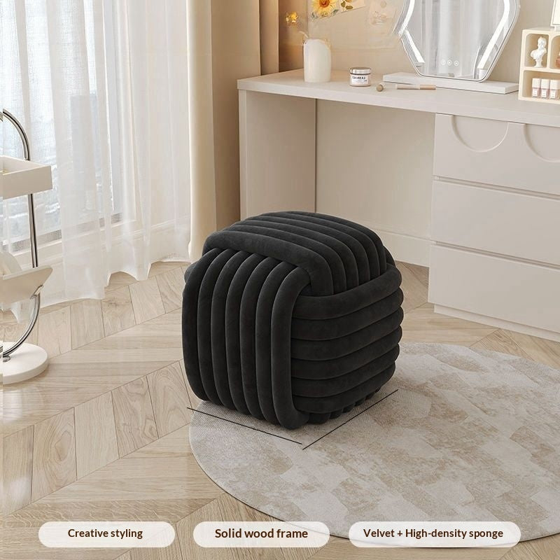 Hocker Cloud Pouf