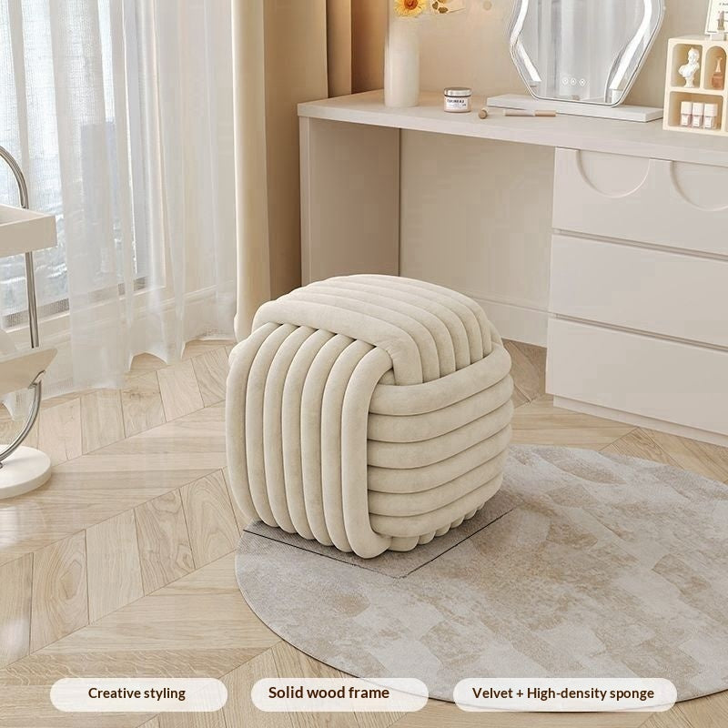 Hocker Cloud Pouf